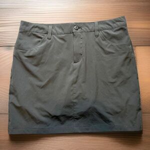 Eddie Bauer Womens Adventurer 2.0 Dark Gray Athletic Skort Size 8 Tennis Golf